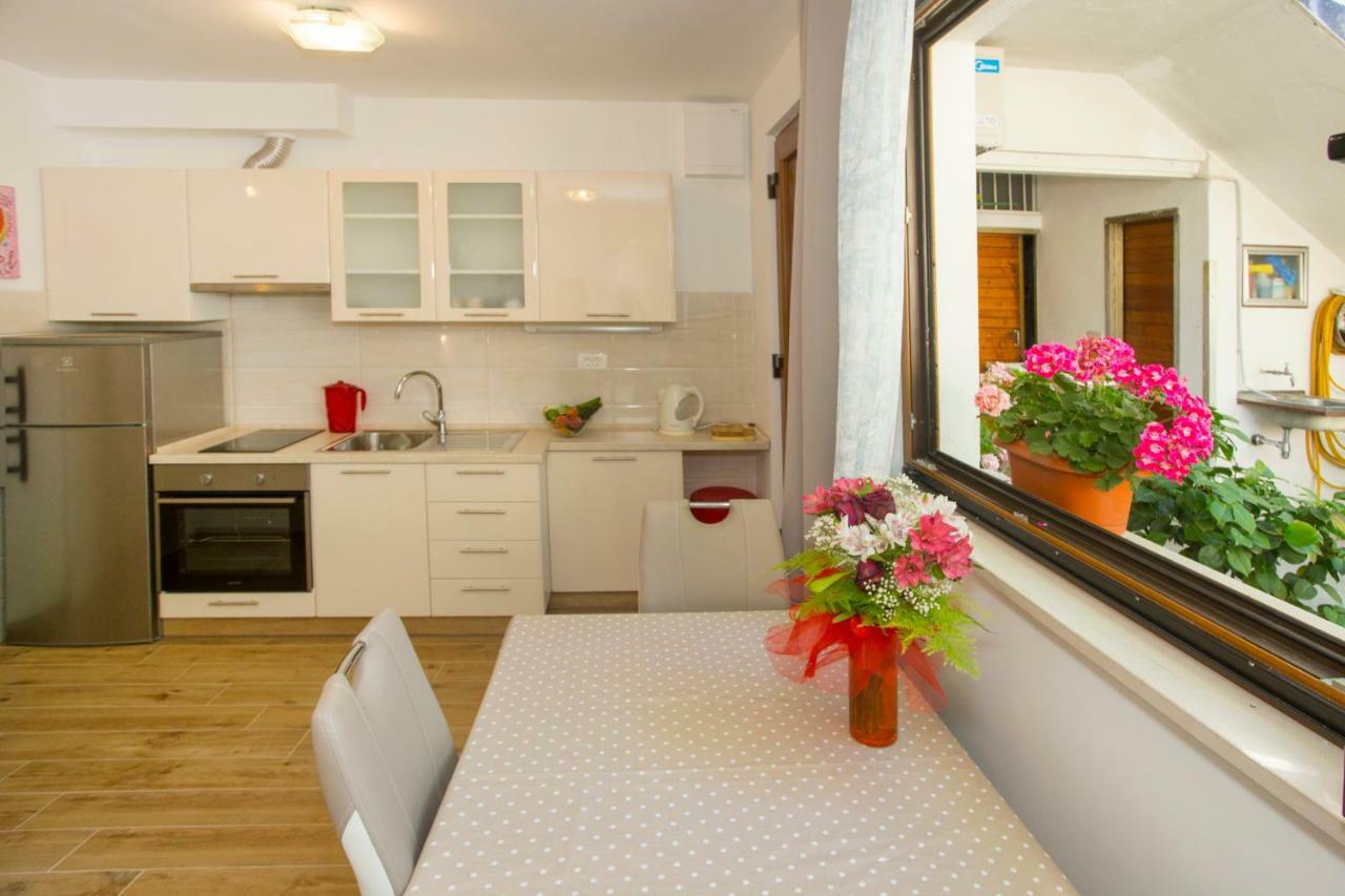 Apartment Lenka- Split Eksteriør billede
